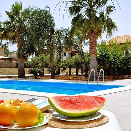 Villa Paradiso Alcamo Marina Bagian luar foto